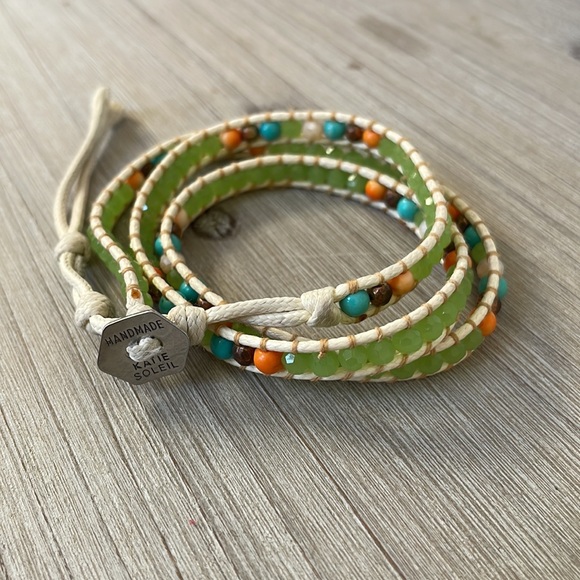 💚 Katie Soleil Handmade Wrap Around Beaded bracelet - Picture 3 of 6